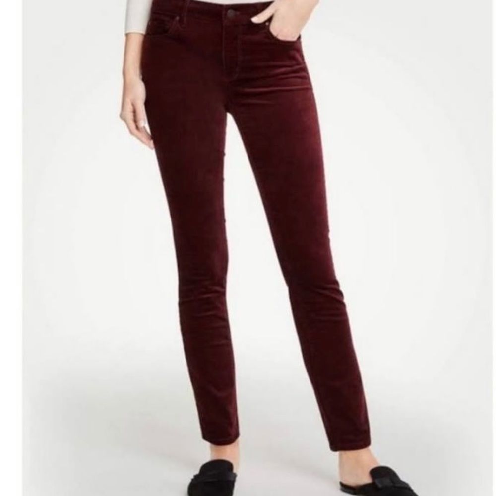 Ann Taylor skinny velvet pants-size 0